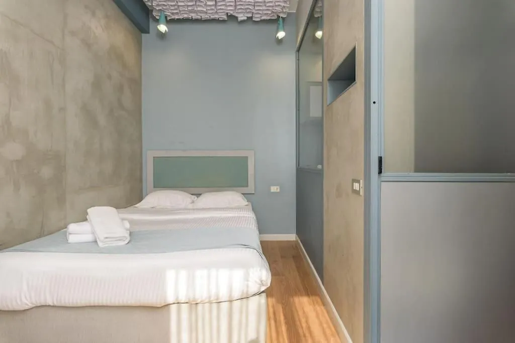 Blueberry 1-Br Toot In Mar Mikhael Apartment Beirut