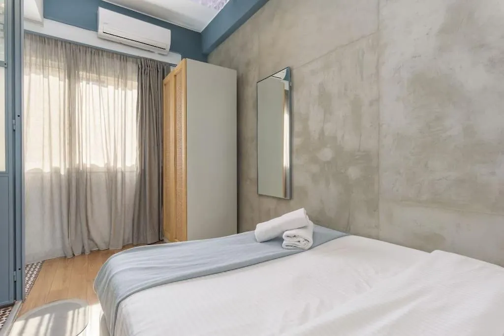 Blueberry 1-Br Toot In Mar Mikhael Apartment Beirut Lebanon